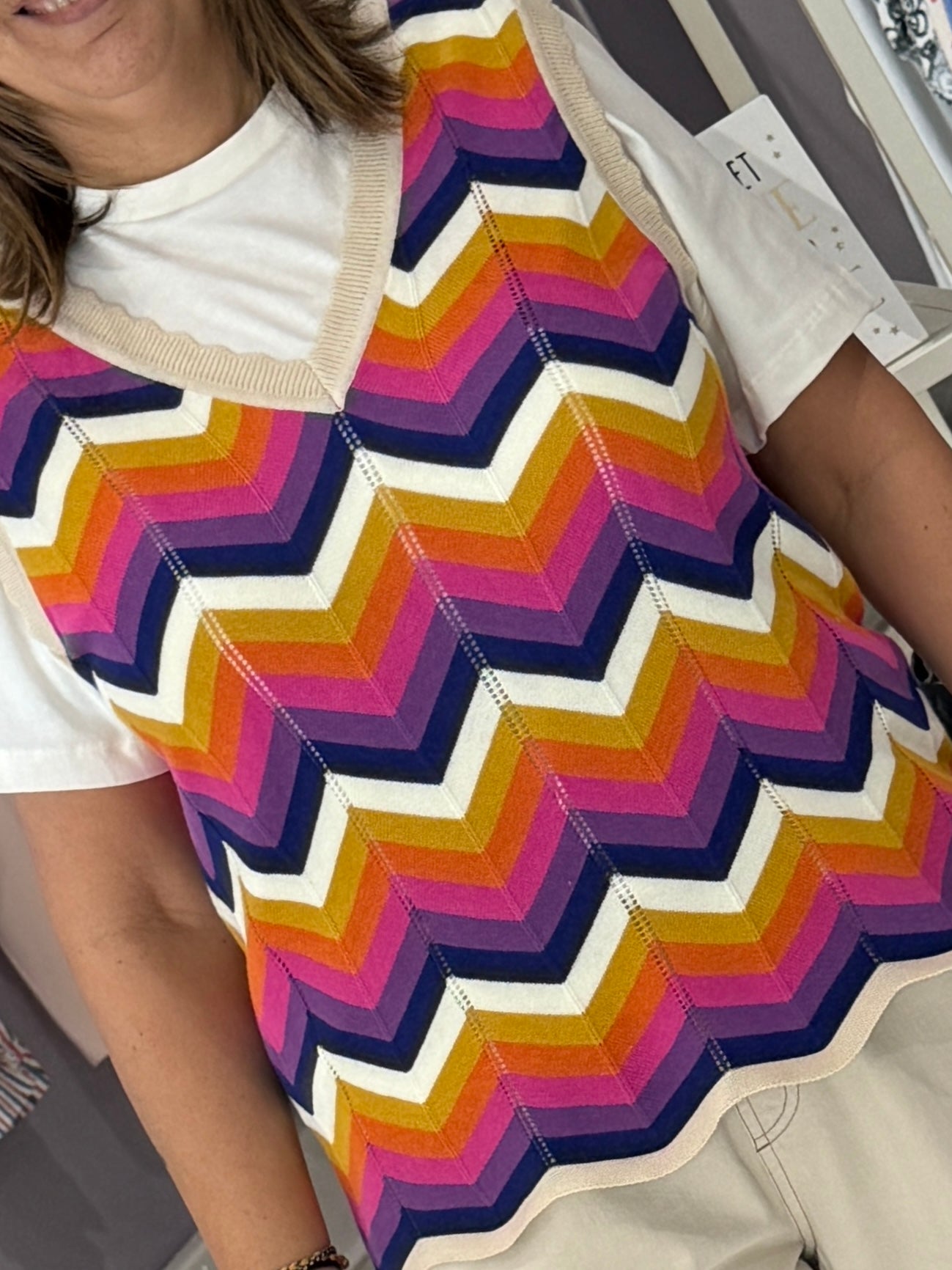 Sugarhill Brighton Rosy V-Neck Knit Vest - Multi Sunset Chevron