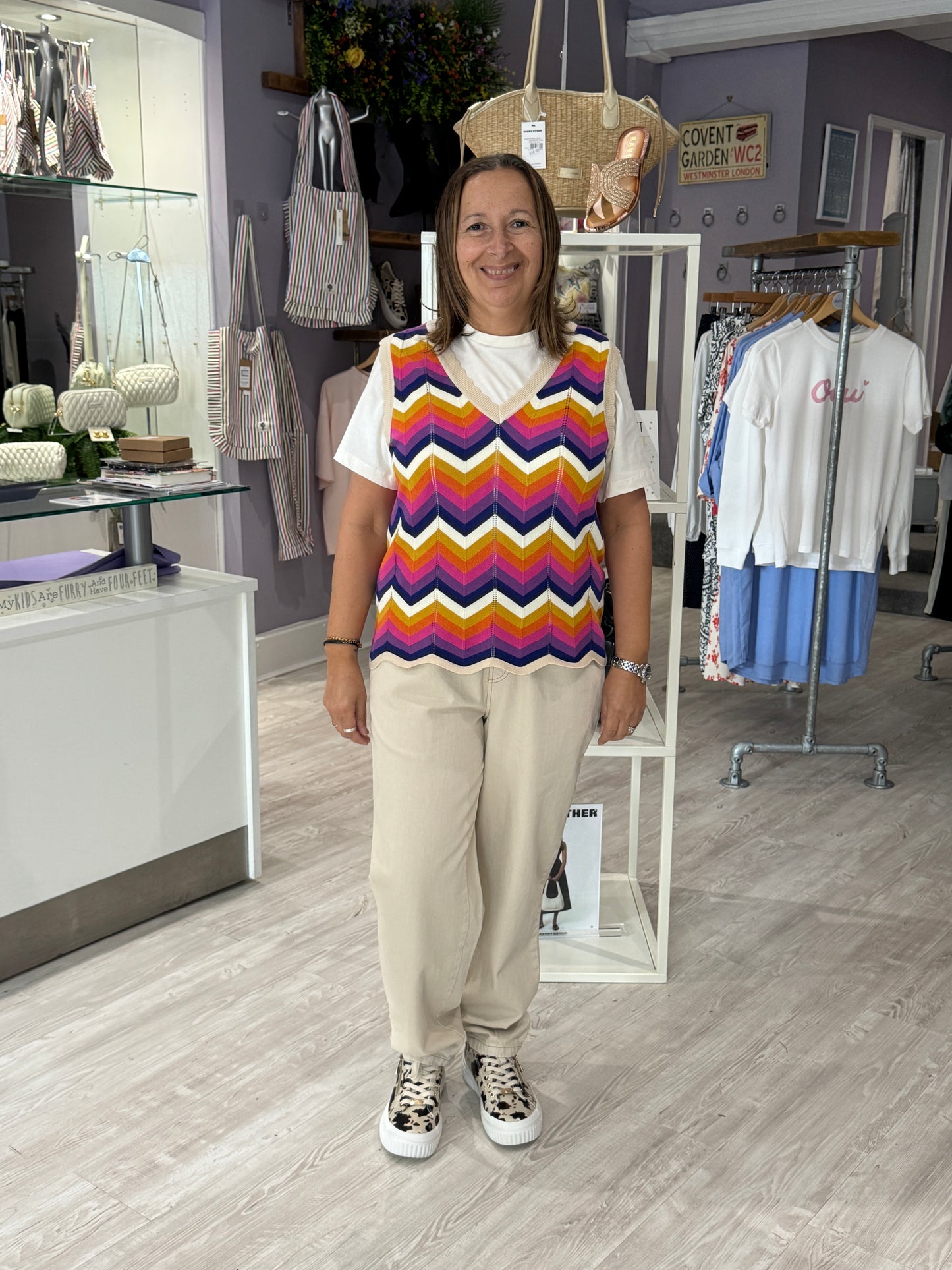 Sugarhill Brighton Rosy V-Neck Knit Vest - Multi Sunset Chevron