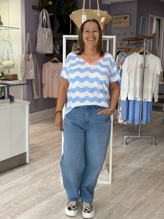Sugarhill Brighton Khloe V-Neck T-Shirt - Off White, Blue Sun Waves
