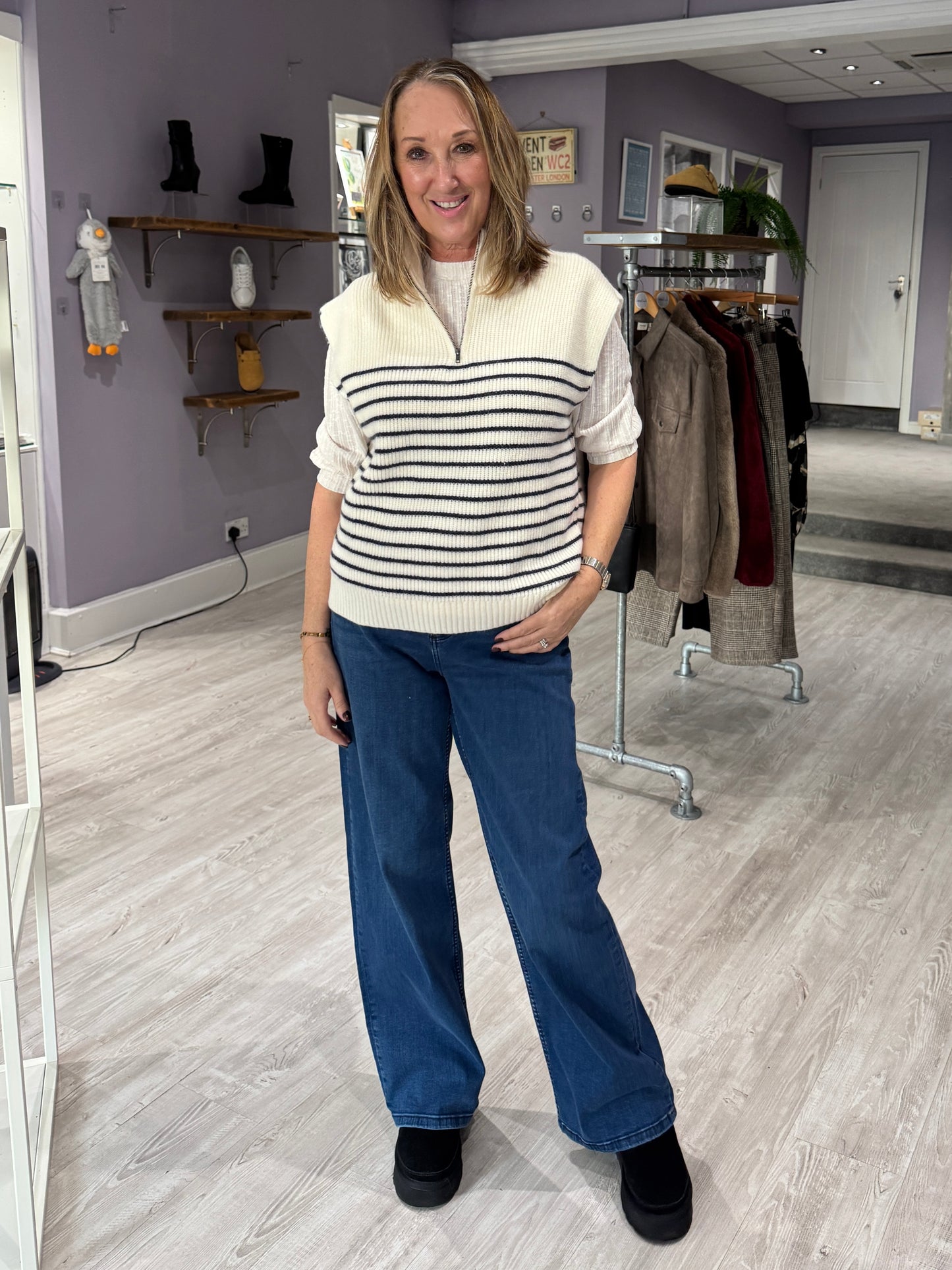 Fransa Vinna Waistcoat - Stripe Navy