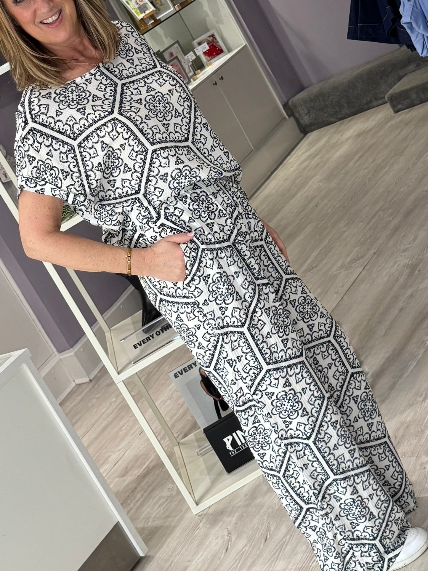 Fransa Oline Trousers - Black Boho Art