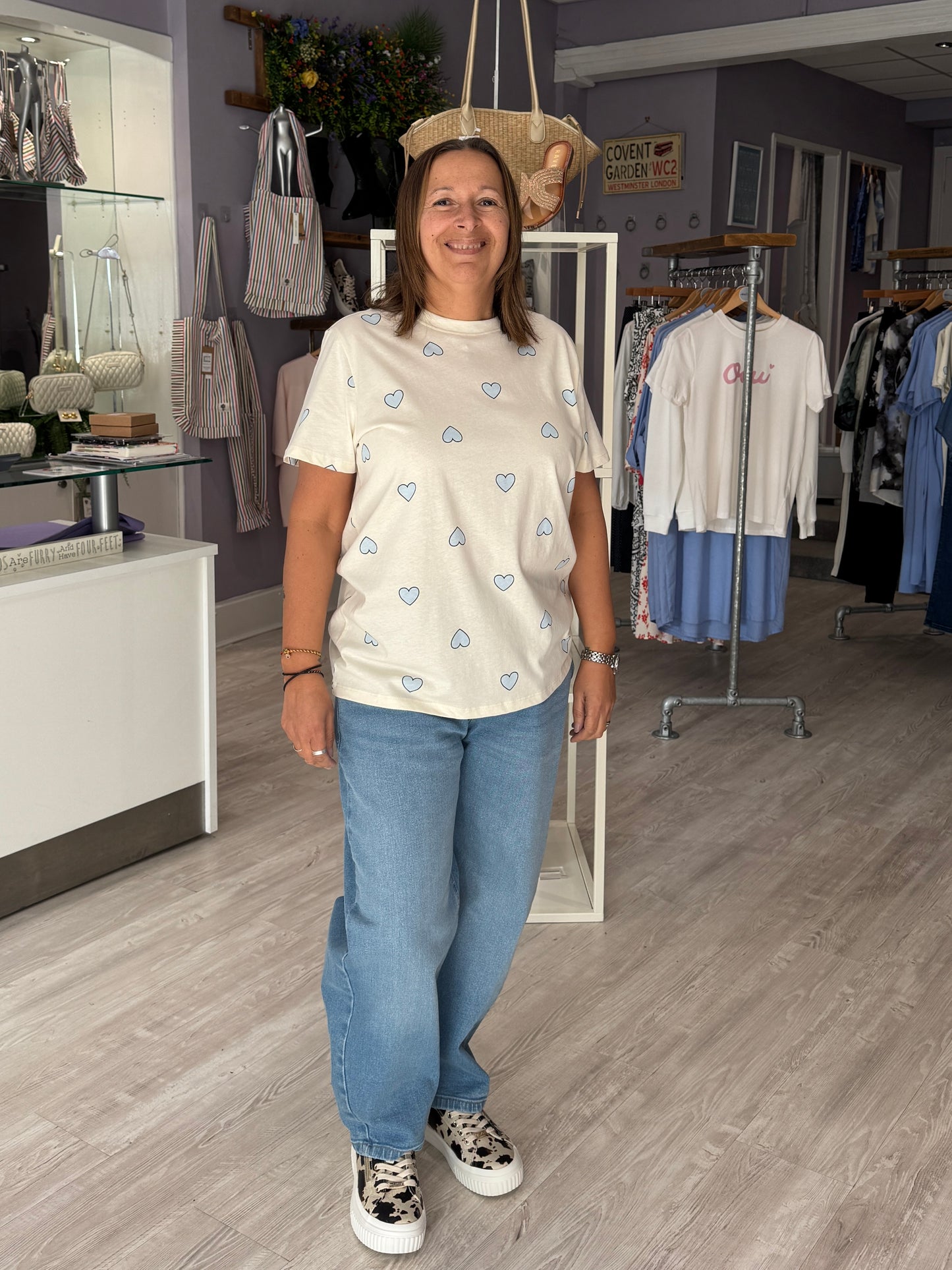 Saint Tropez Pixilina T-Shirt - Off White Skyway Big Hearts
