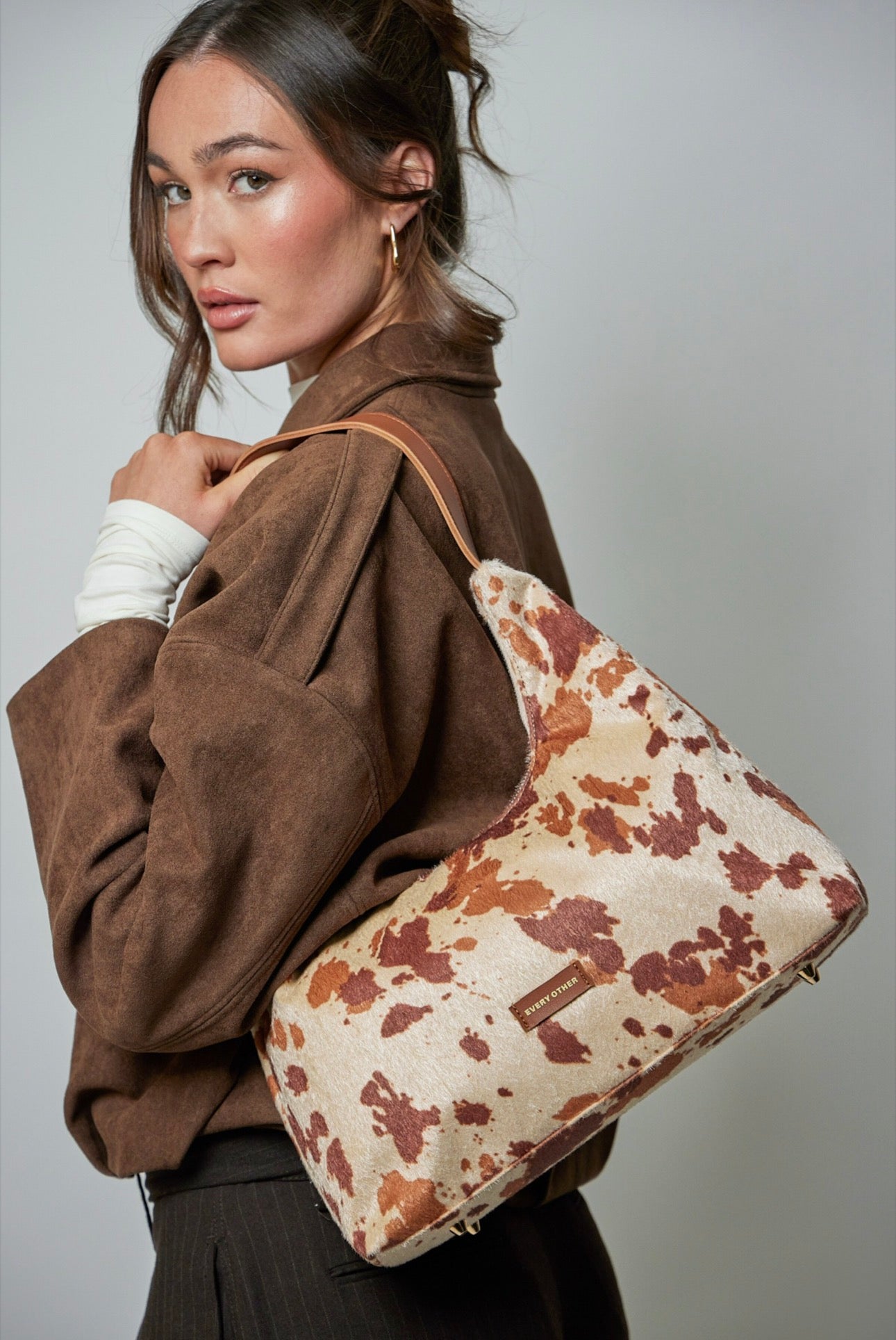 Every Other Shoulder Bag - Brown