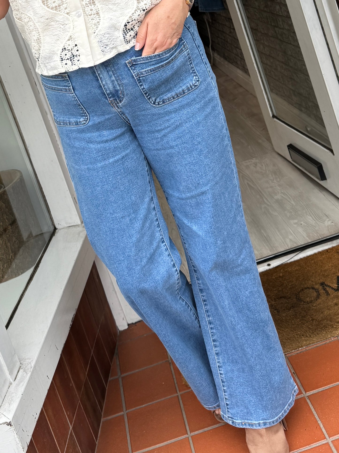 Voggo Jeans - Mid Wash