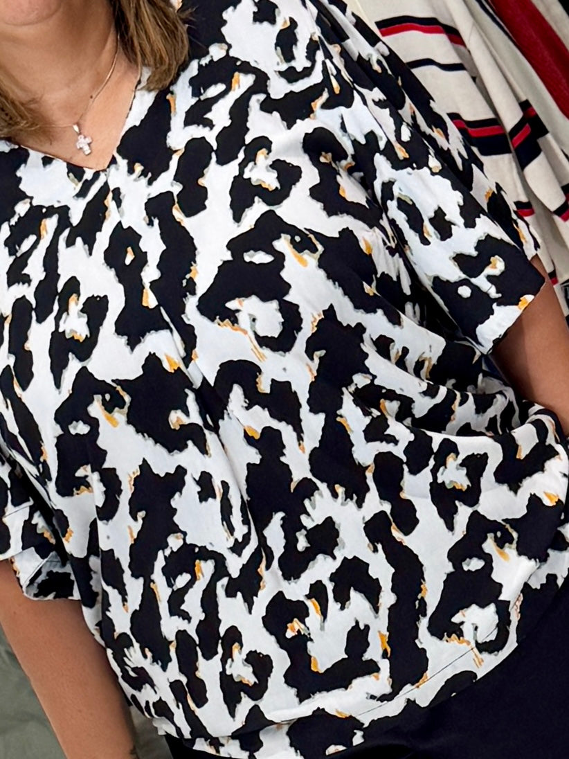 Saint Tropez Marca Blouse - Orchid Painted Leopard